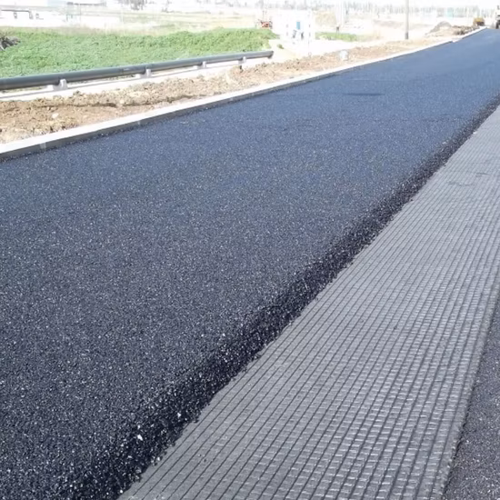 Nouvelle grille géo en fibre de verre enduite de bitume de géogrilles en fibre de verre